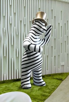 Black White Animal Garden Ornaments , Striped Bear Abstract Metal Garden Sculptures